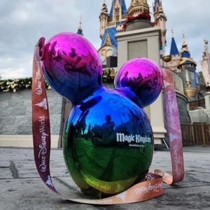 Disney Parks 2022 Holiday Mickey Balloon Metallic Rainbow Premium Popcorn Bucket